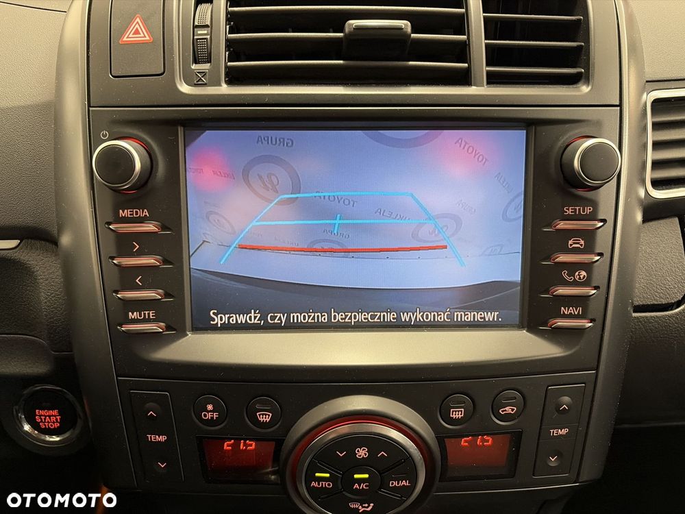 Toyota Verso 1.8 Selection EU6 - 17