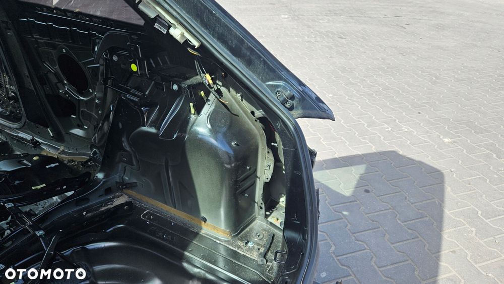 audi a3 8v 3-d hatchback błotnik tył tylny prawy ćwiartka tył kolor lz9y - 3
