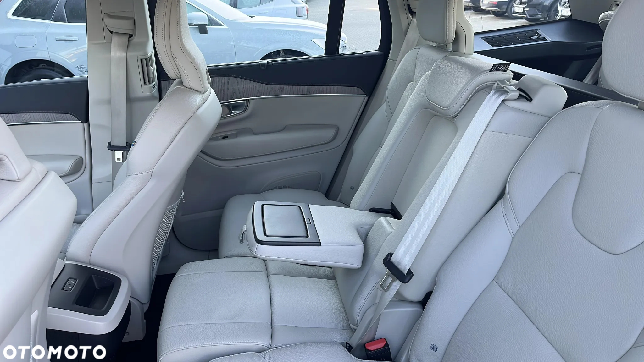 Volvo XC 90 - 16