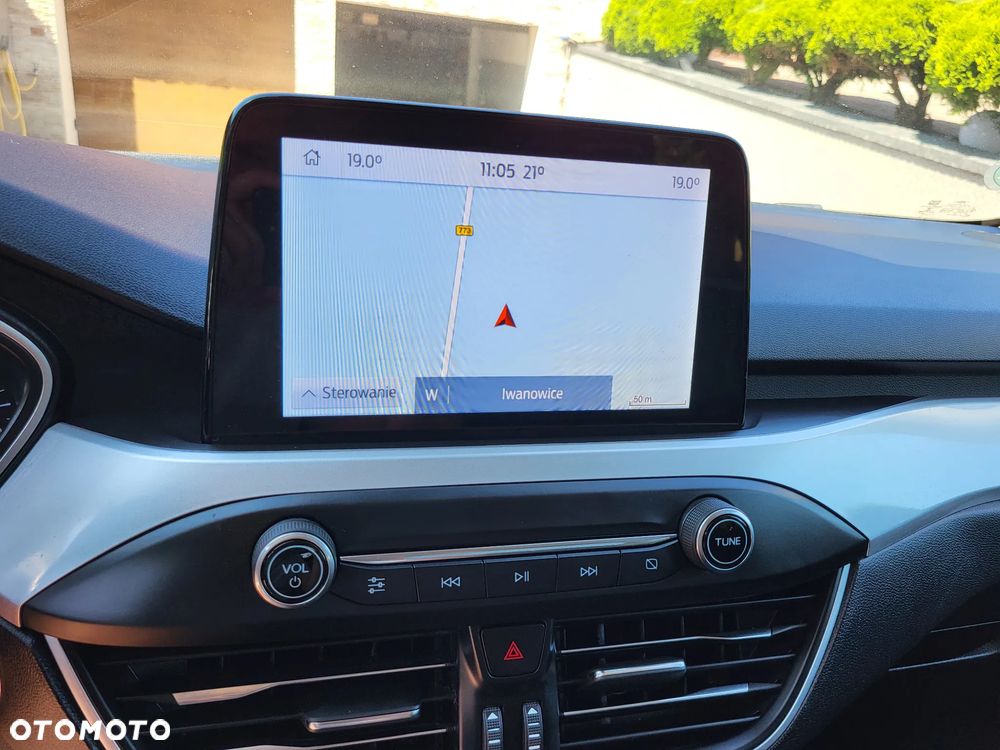 Ford Focus 1.5 EcoBoost Start-Stopp-System COOL&CONNECT - 28