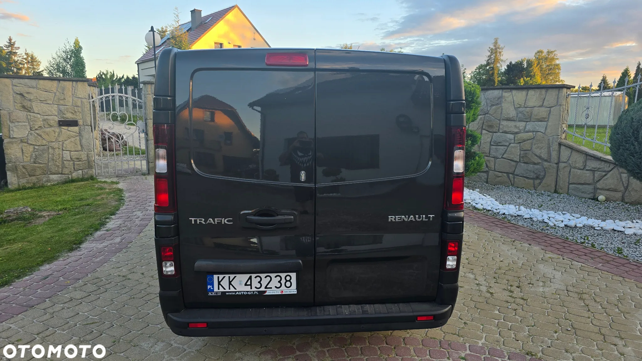Renault Trafic - 23