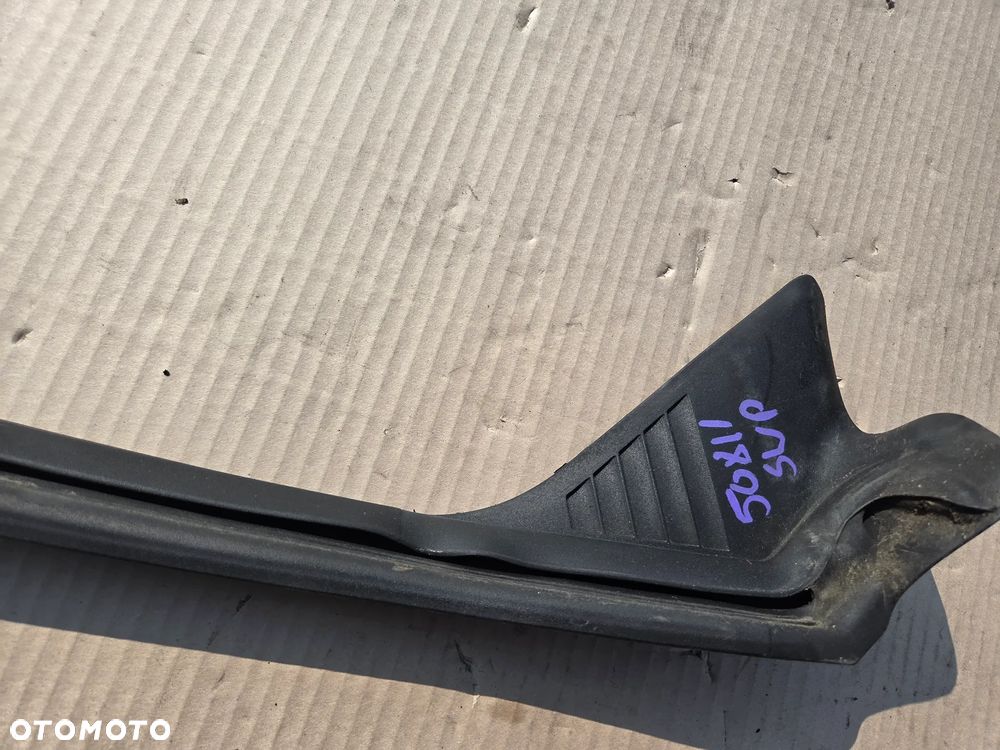 Uszczelka karoseryjna prawa Peugeot 508 II SW - 11