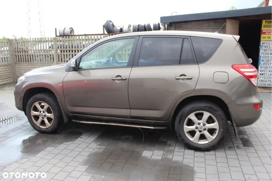 błotnik lewy przód toyota Rav 4 III lift kolor 4T3 - 1