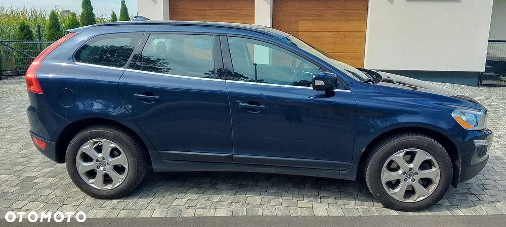 Volvo XC 60 - 2