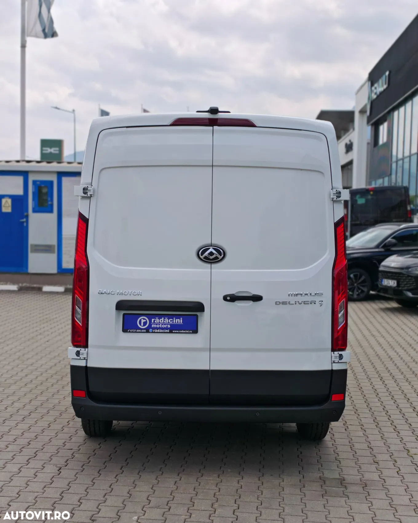Maxus Deliver 9 Van L3H2 - 4