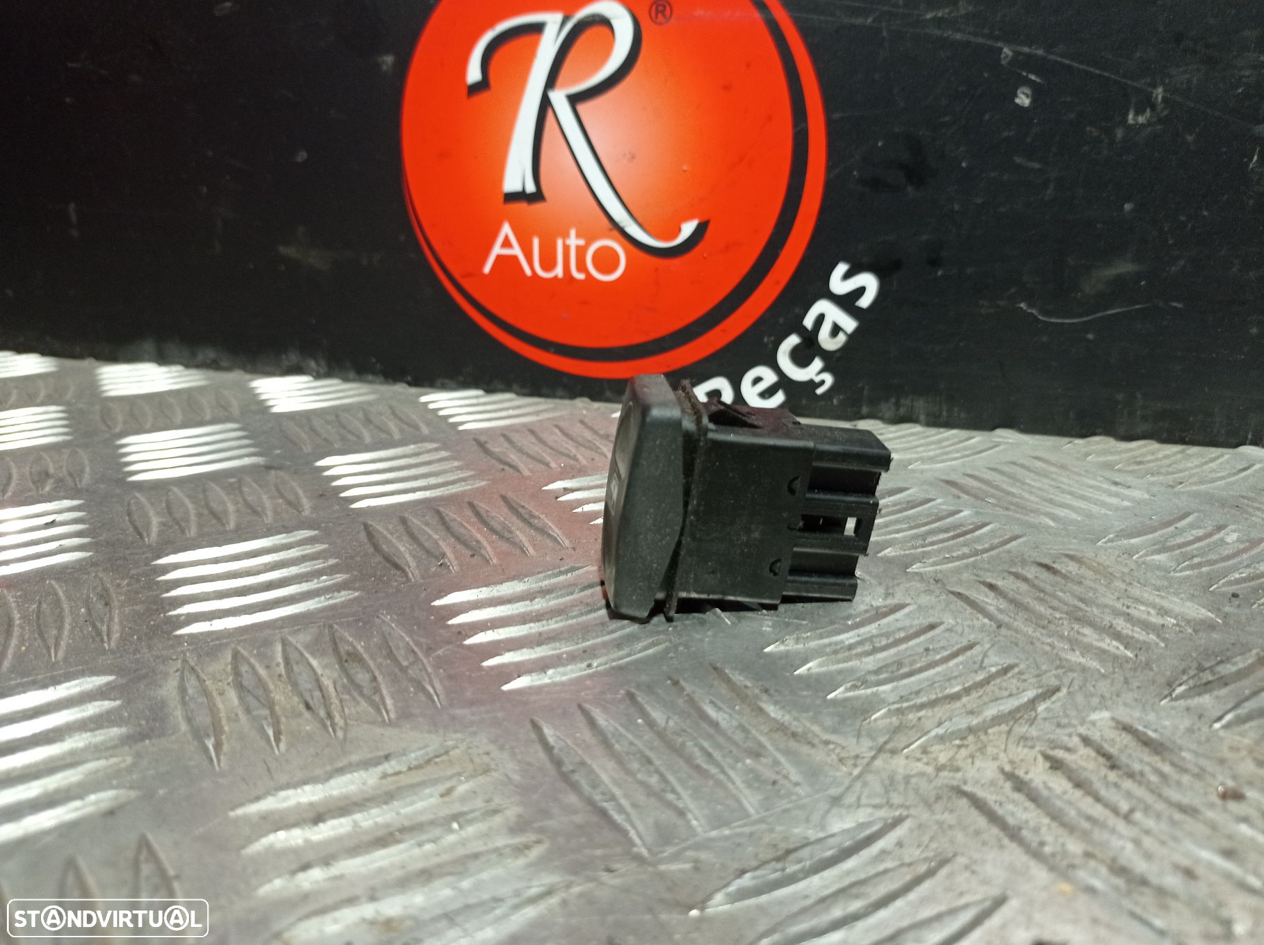 Botão Do Vidro F.E Land Rover Freelander (L314) - 2