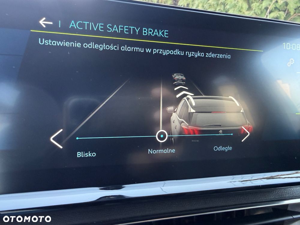 Peugeot 3008 1.6 PureTech Hybrid4 PHEV Allure S&S EAT8 - 32