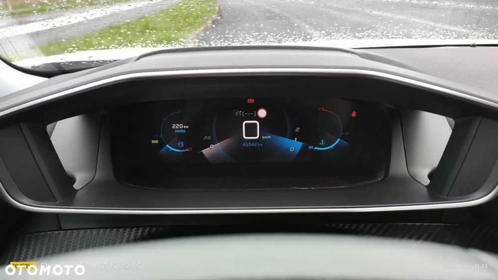 Peugeot 2008 1.2 PureTech Allure Pack S&S - 9