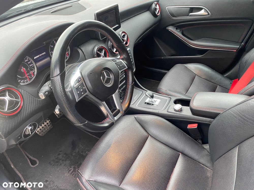 Mercedes-Benz Klasa A 45 AMG 4Matic AMG Speedshift 7G-DCT - 12