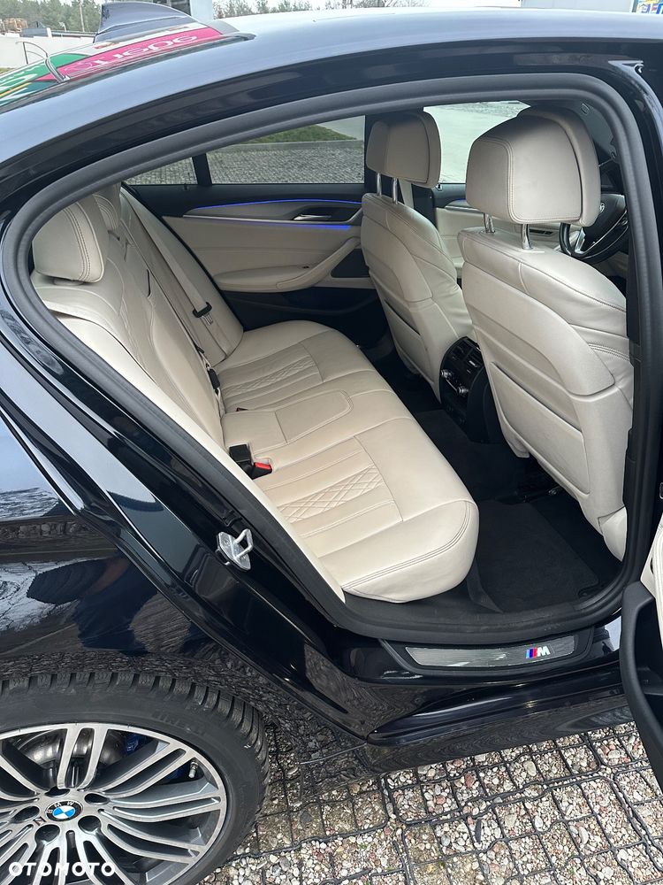 BMW Seria 5 530i GPF xDrive M Sport sport - 28