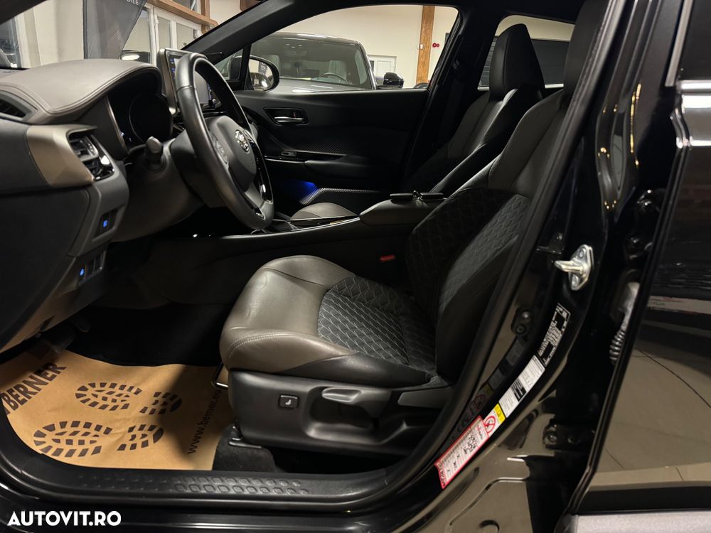 Toyota C-HR Hybrid Business-Edition - 25