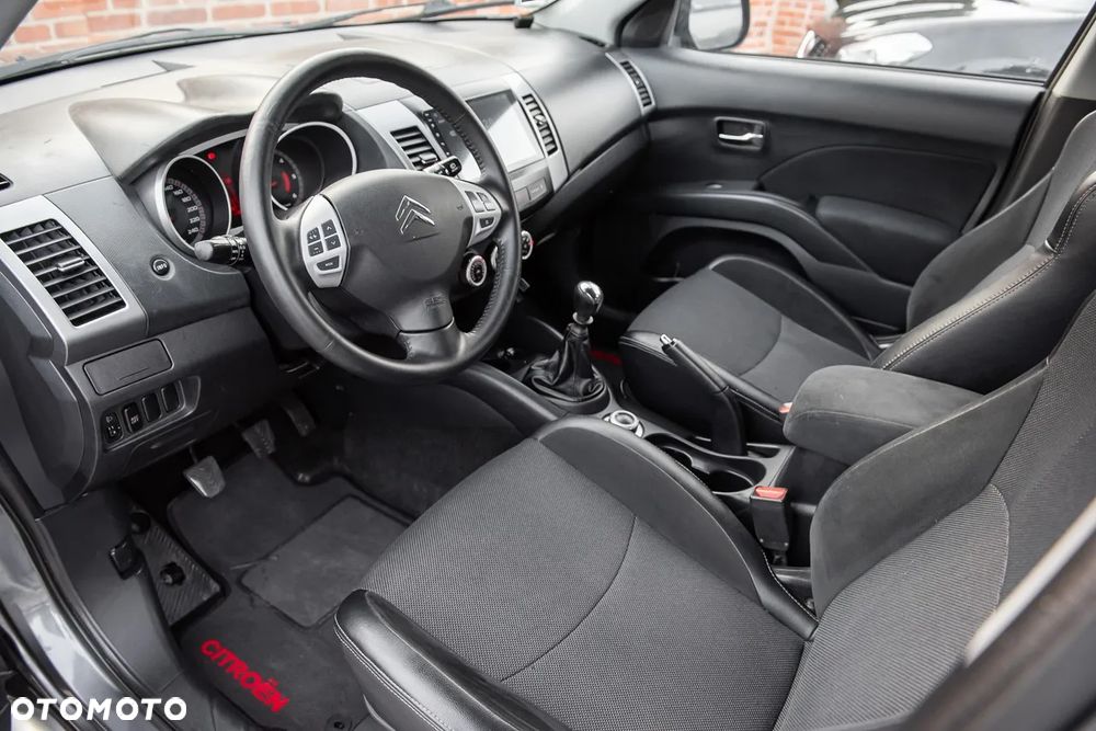 Citroën C-Crosser 2.2 HDi Exclusive - 19