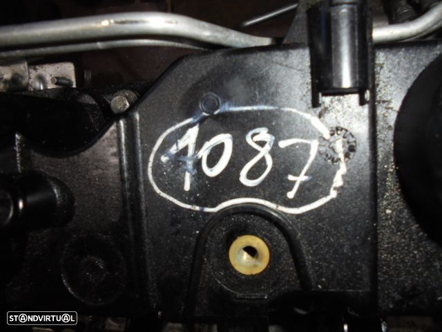 Motor 8HP PEUGEOT 208 2012 1.4HDI  70CV - 1