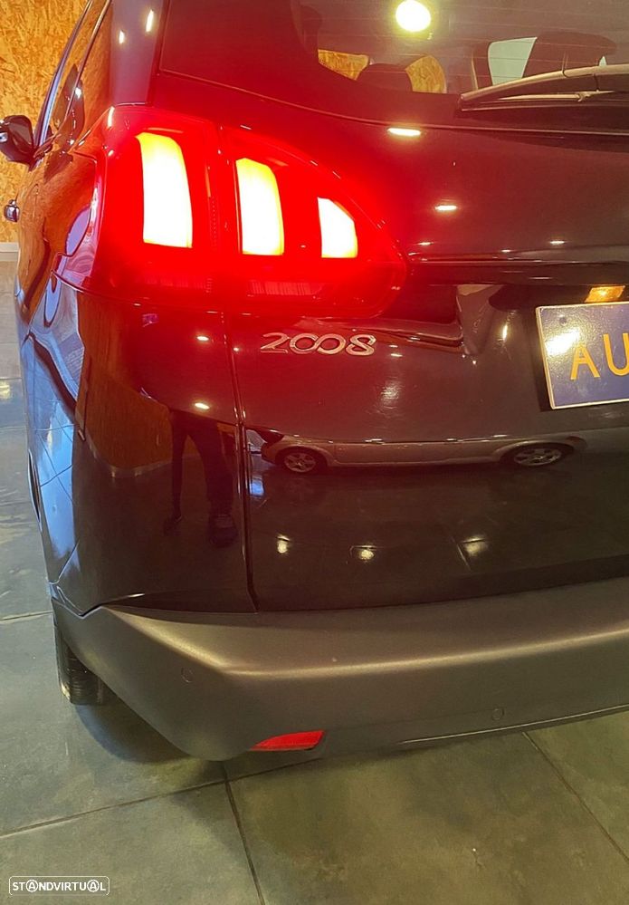 Peugeot 2008 1.5 BlueHDi Style - 7