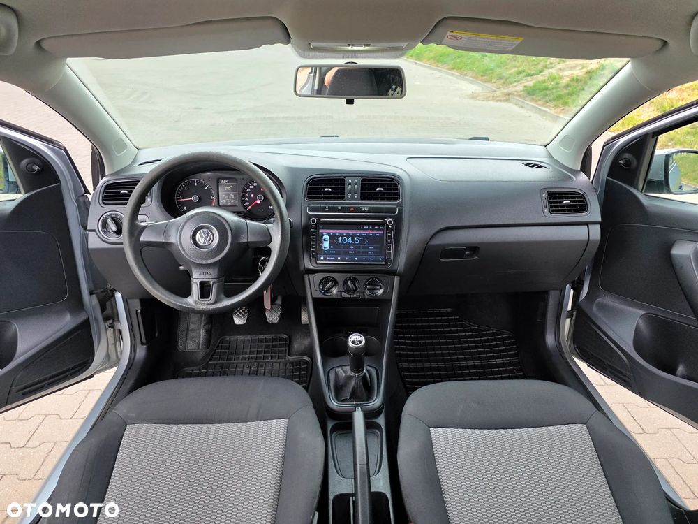 Volkswagen Polo - 5