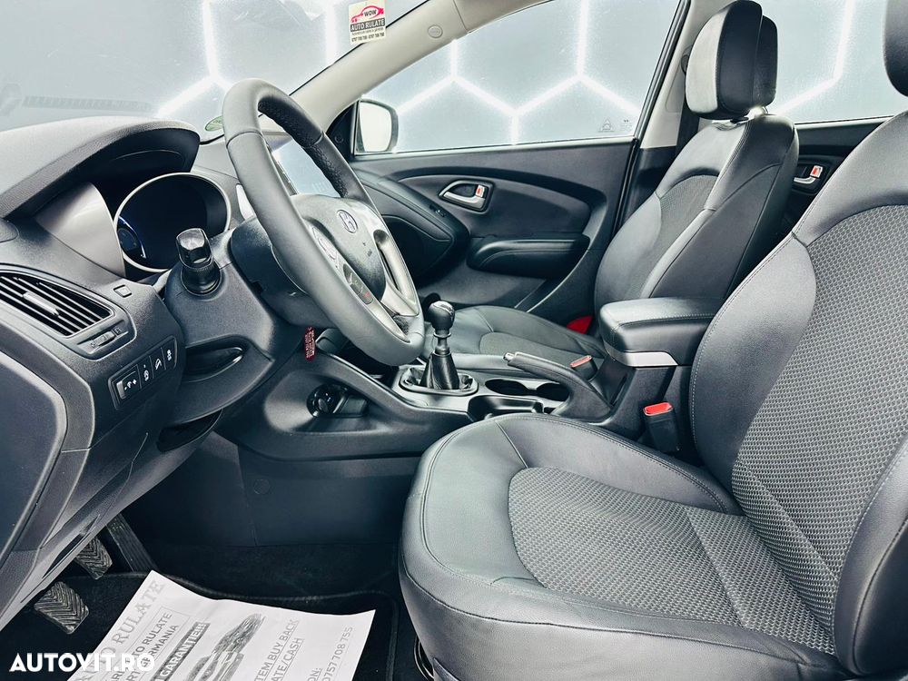Hyundai ix35 1.7 CRDI 2WD blue Style - 14