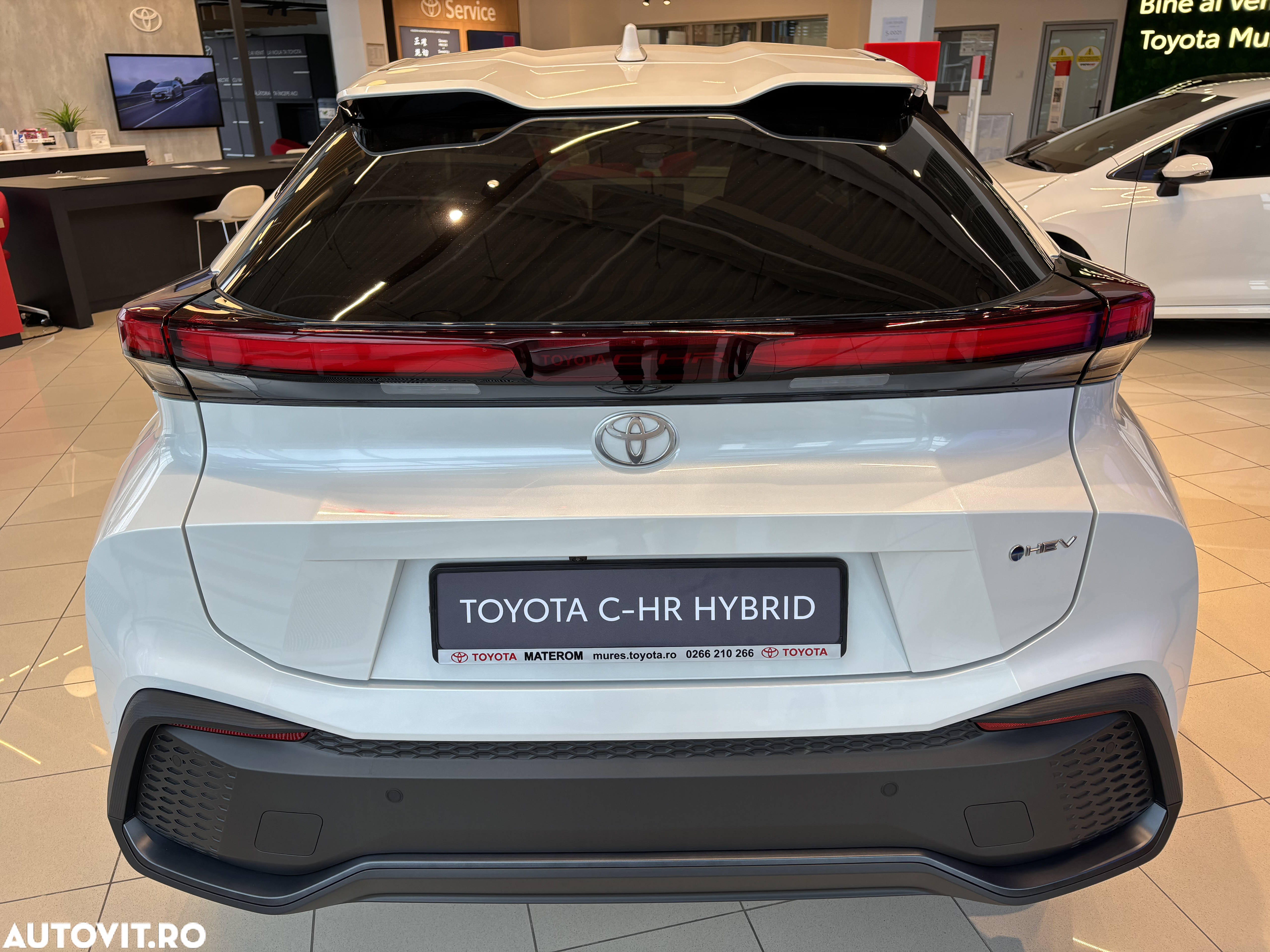 Toyota C-HR - 13