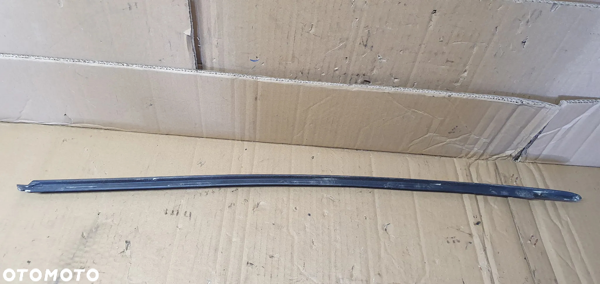 Listwa szyby czołowej lewy przód Audi A8 D3 4E0854327D - 4