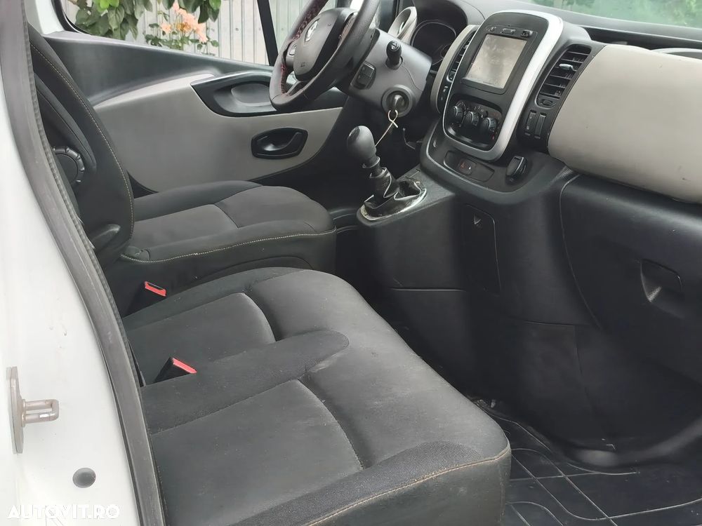 Renault Trafic Combi L2H1 7+1 Expression - 8