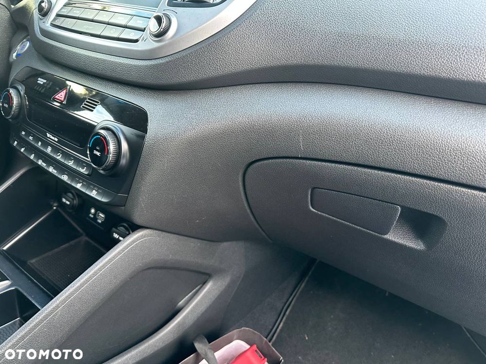 Hyundai Tucson 2.0 CRDI 4WD Automatik Premium - 14