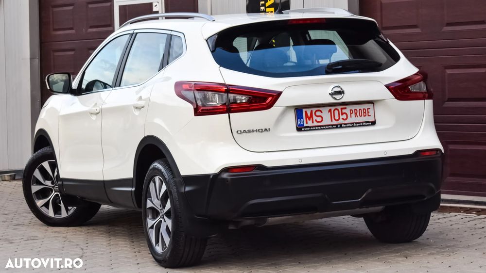 Nissan Qashqai 1.3 DIG-T DCT N-TEC - 6
