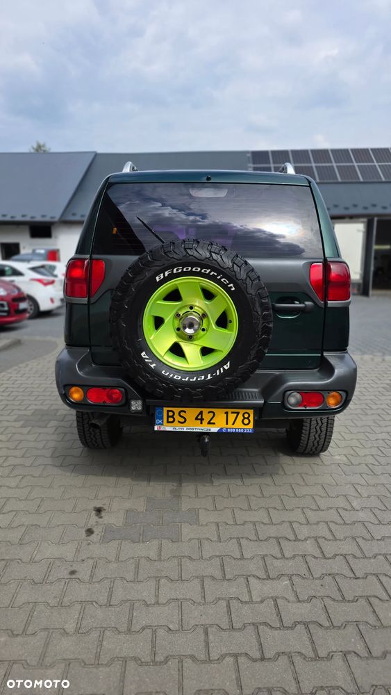 Nissan Terrano 2.7 TDi Comfort - 10