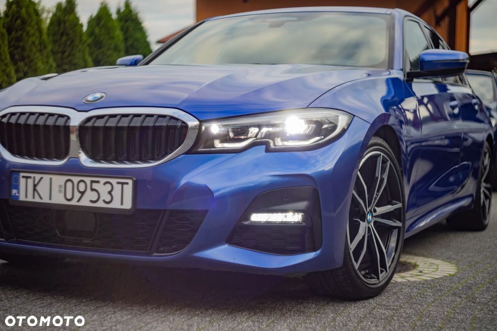 BMW Seria 3 320d xDrive M Sport sport - 12