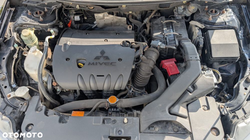 Mitsubishi Lancer 1.8 Intense - 7