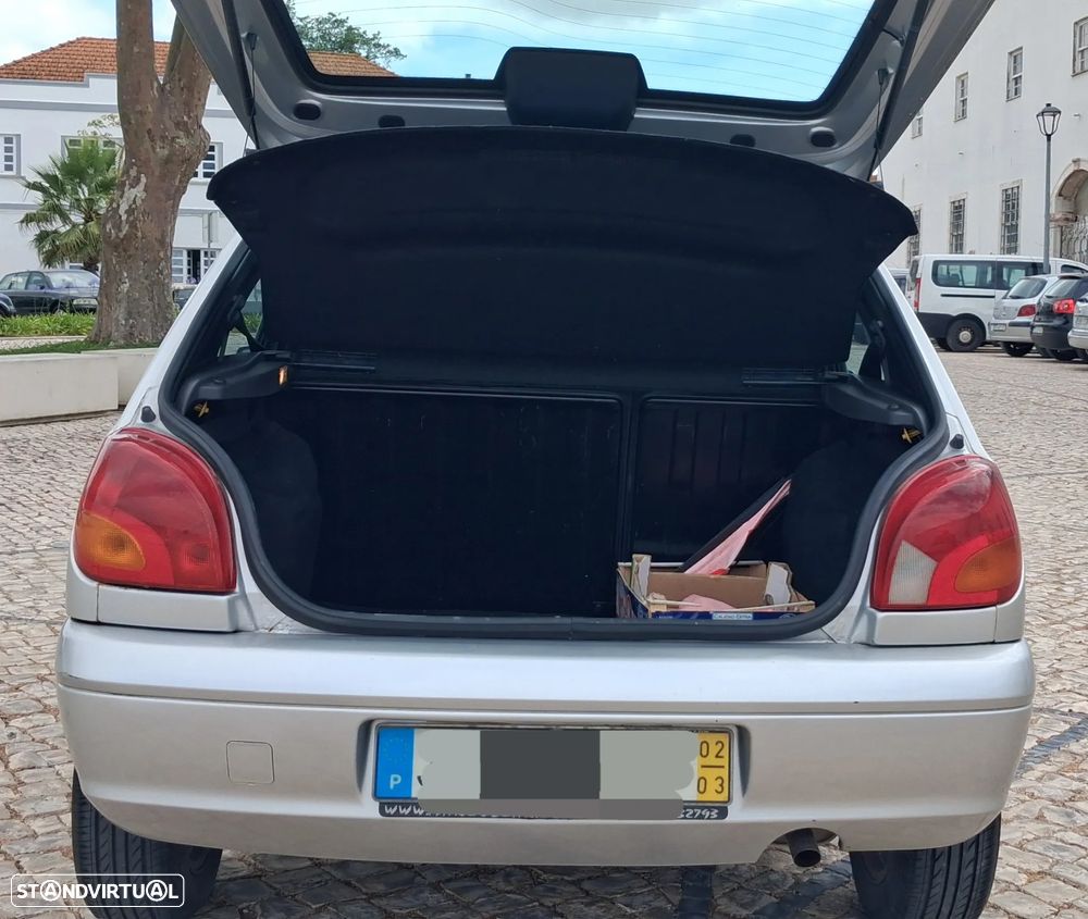 Ford Fiesta 1.25 Ghia - 7