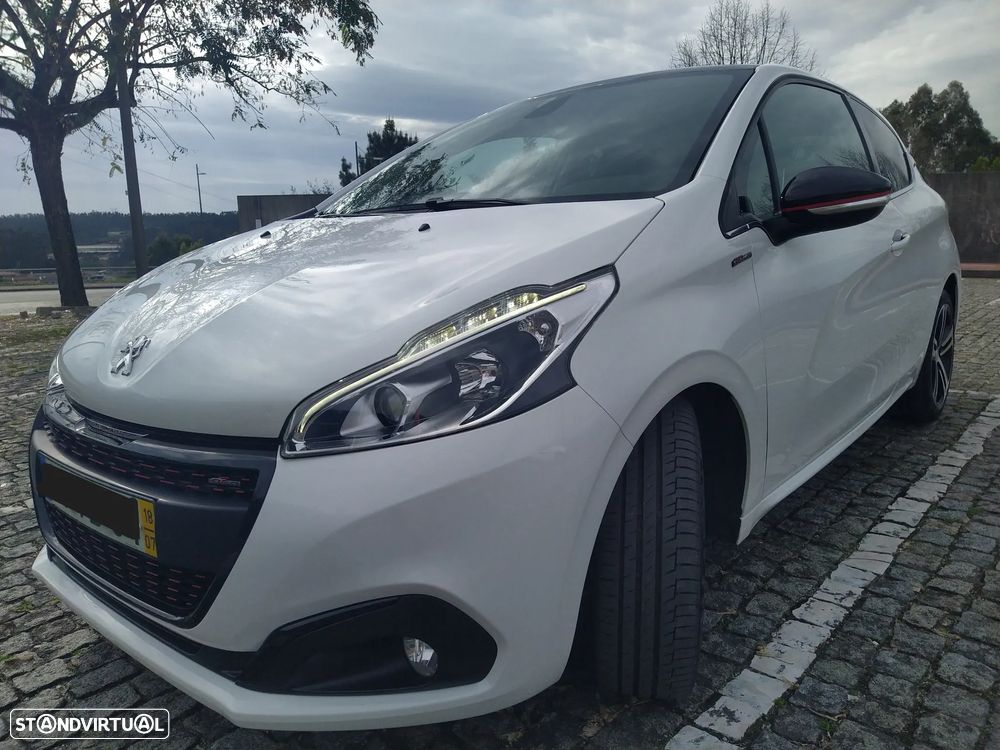 Peugeot 208 1.6 BlueHDi GT Line - 21