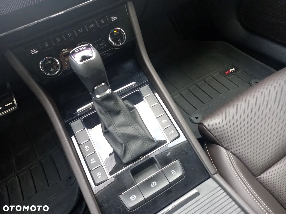 Skoda Superb - 12