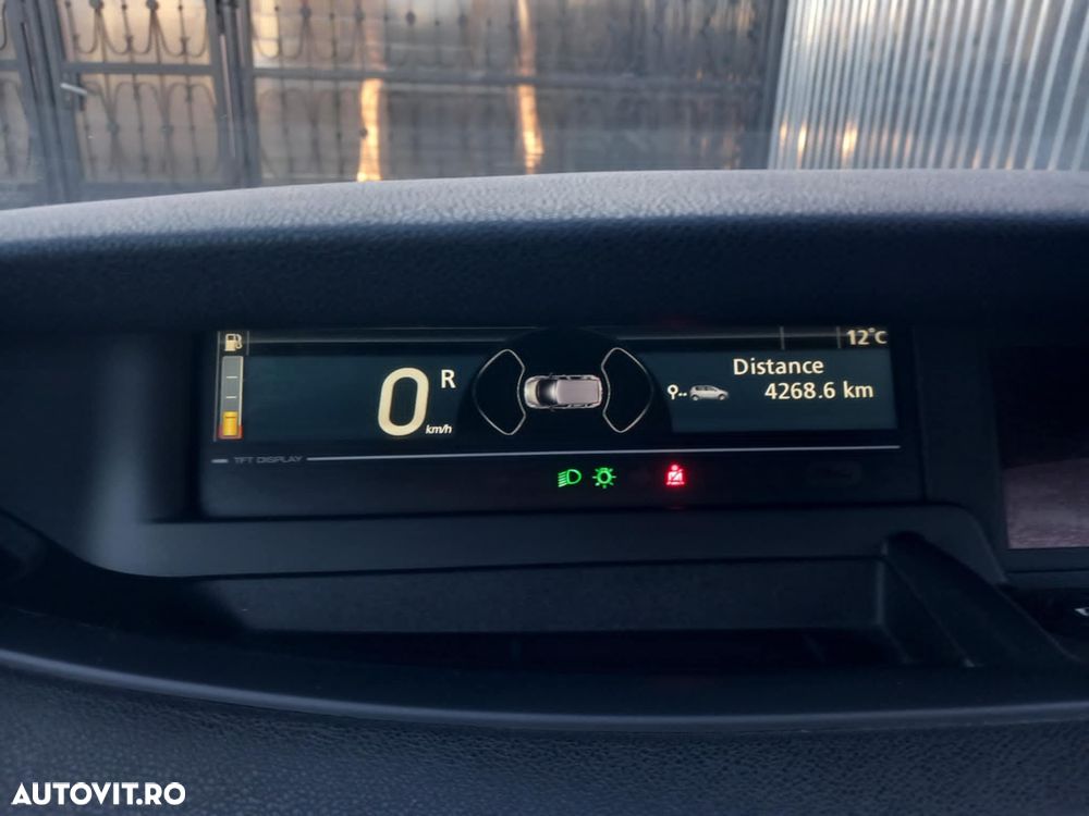Renault Scenic 2.0 16V Aut. Avantage - 24