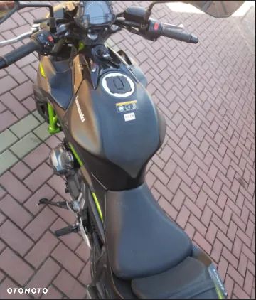Kawasaki Z 650 - 5