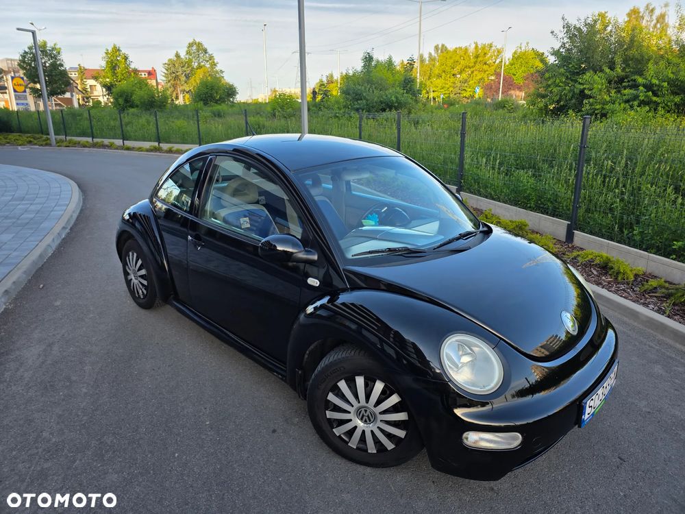 Volkswagen New Beetle - 9