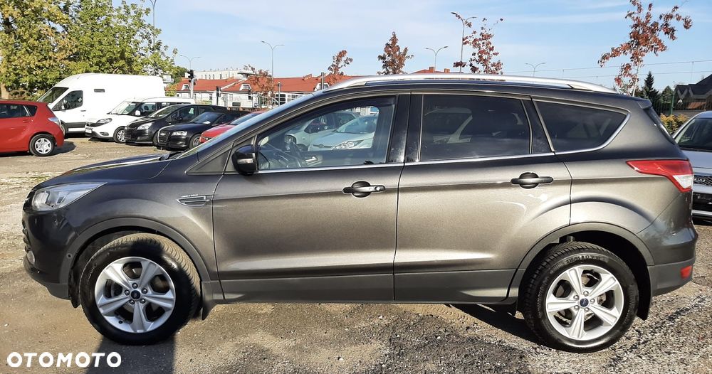 Ford Kuga 1.5 EcoBoost 2x4 Titanium - 35