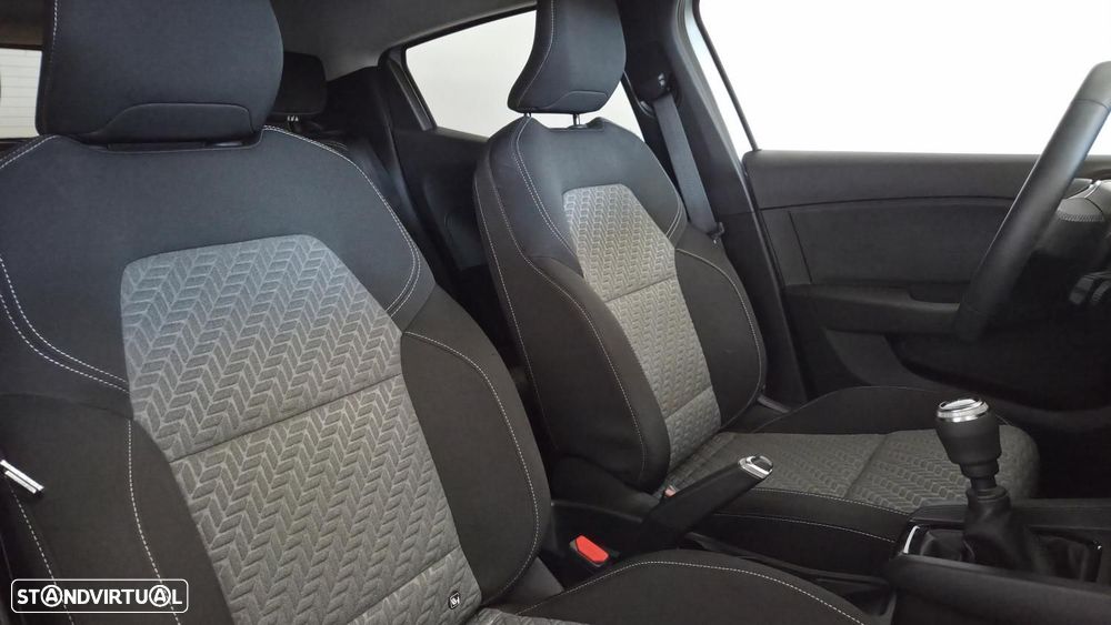 Renault Clio 1.0 TCe Evolution Bi-Fuel - 11