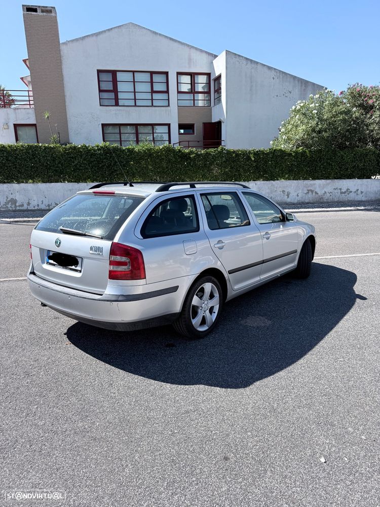 Skoda Octavia Break 2.0 TDI Sportline DSG - 5