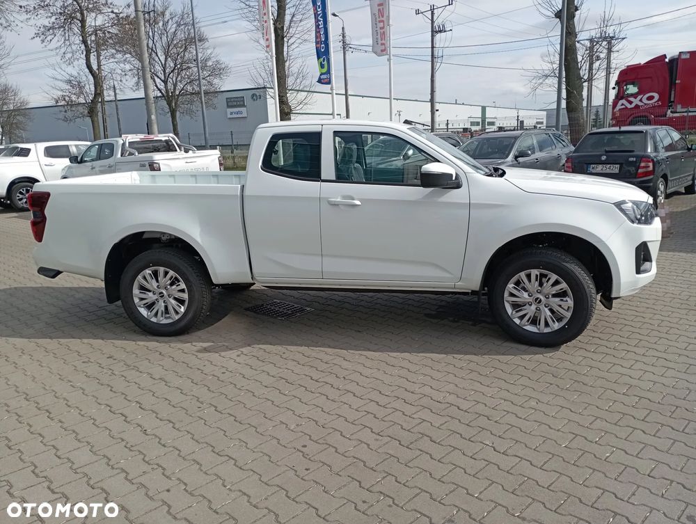 Isuzu D-Max 1.9 EC LS - 8