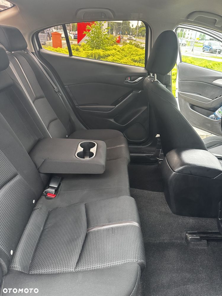 Mazda 3 - 13
