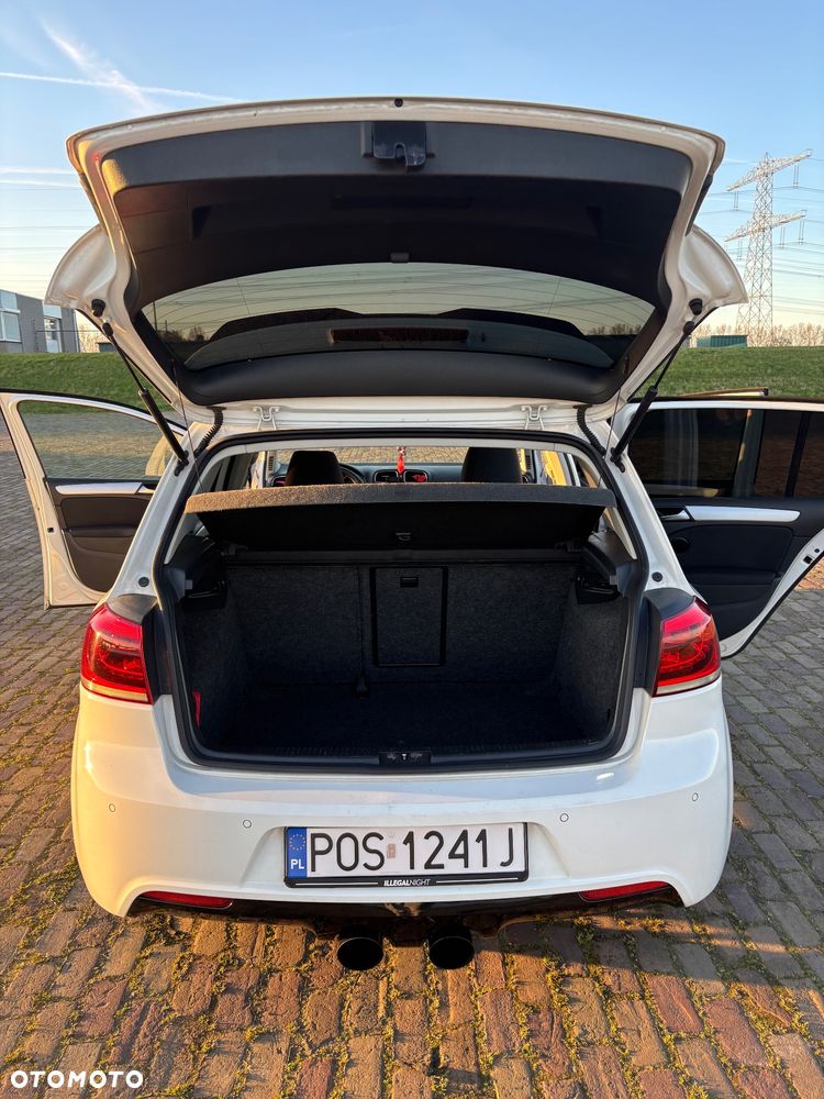 Volkswagen Golf 2.0 TDI DPF Trendline - 15