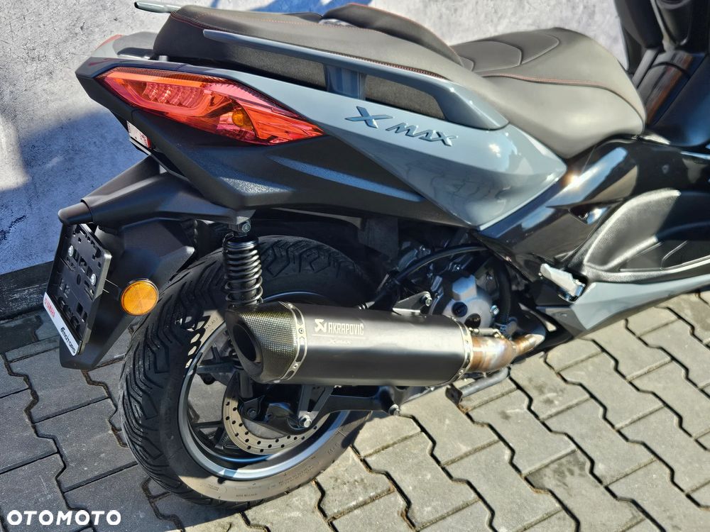 Yamaha X-max - 22