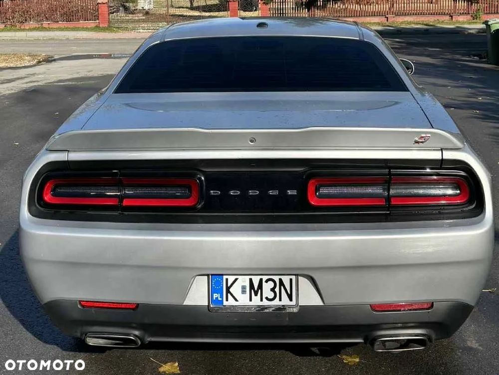 Dodge Challenger 3.6 SXT Plus - 6