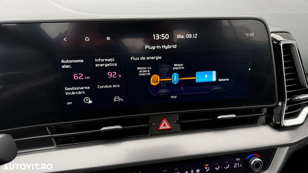 Kia Sportage 1.6 T-GDI PHEV 6AT 4x4 Business Line - 20