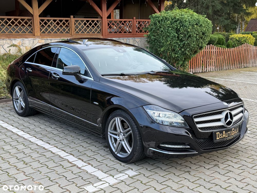 Mercedes-Benz CLS - 6