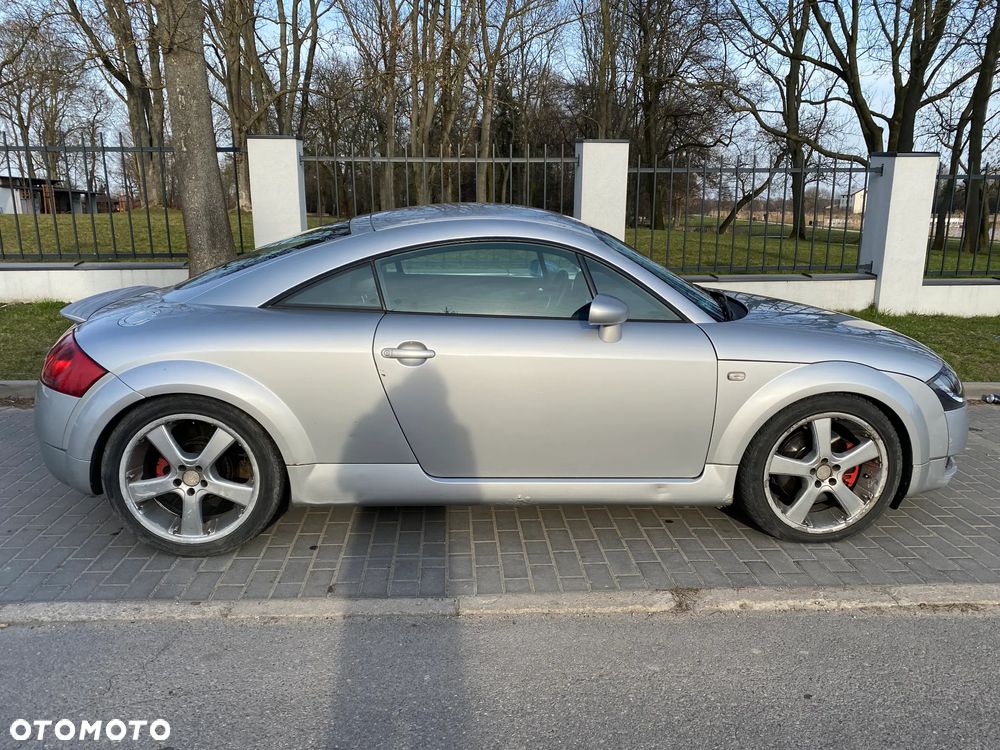 Audi TT Coupé 1.8T - 4
