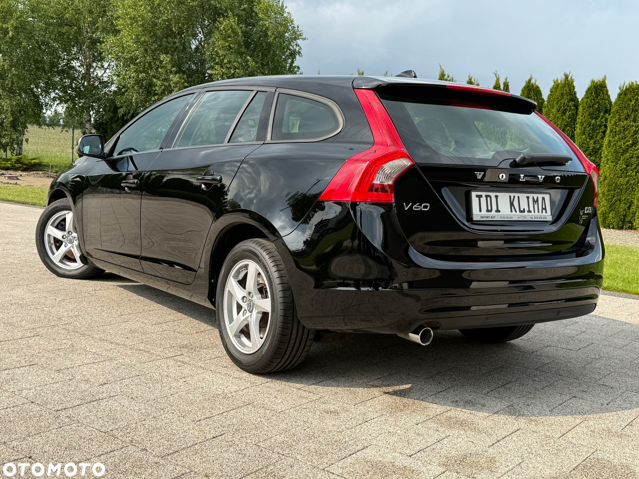 Volvo V60 D3 Momentum - 33