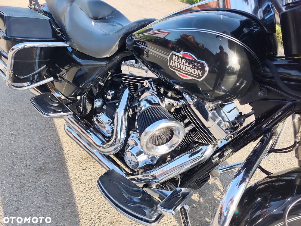 Harley-Davidson Touring Electra Glide - 22