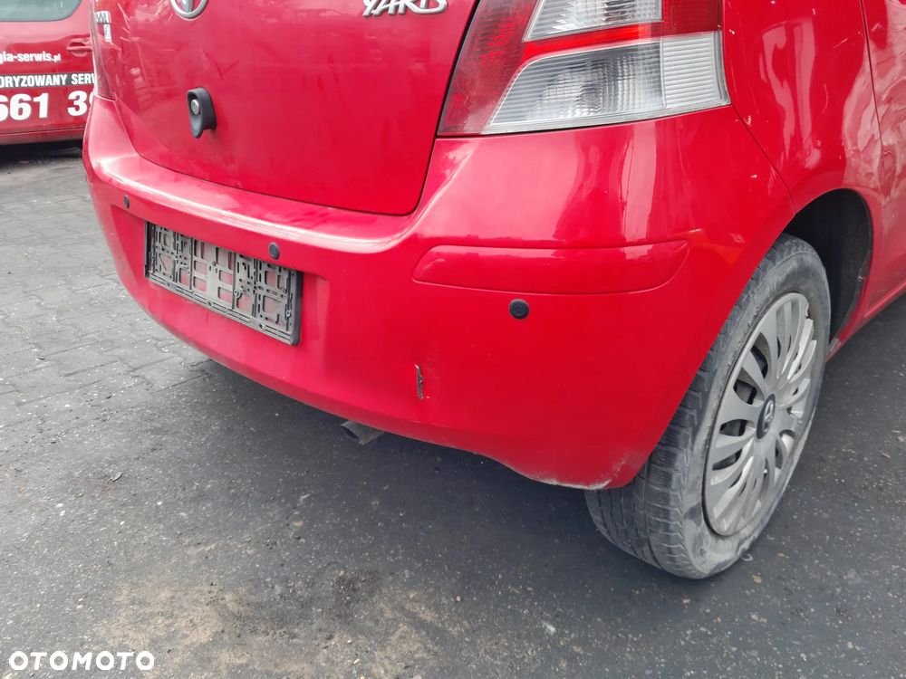 Zderzak tylny TOYOTA Yaris II lift 5D 09-11r. 3P0 - 3