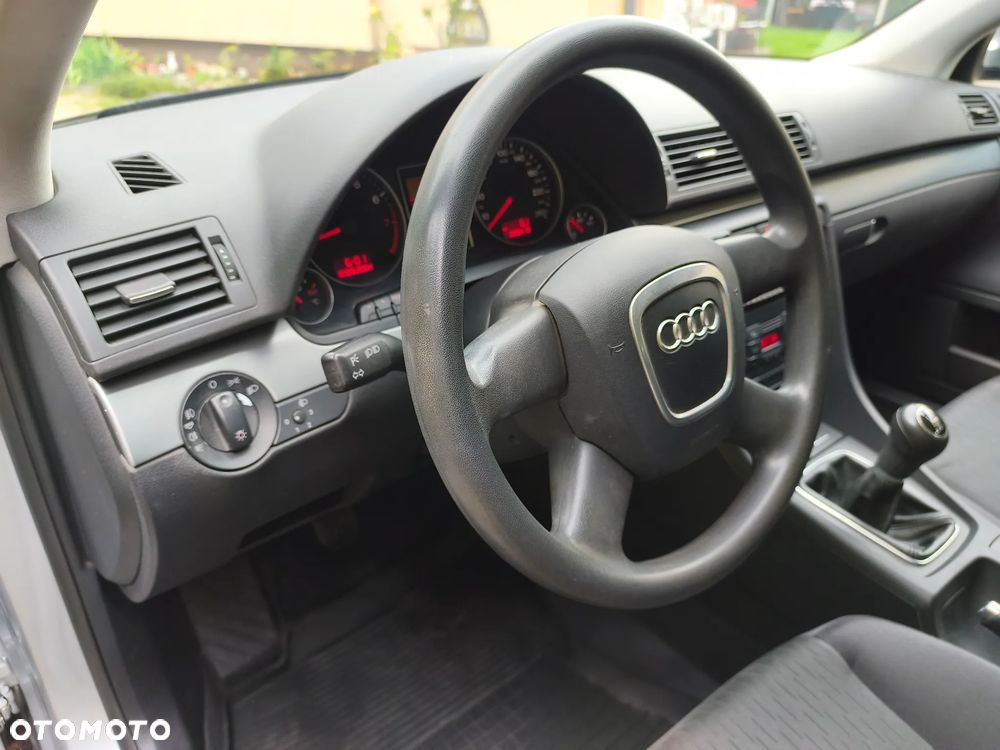 Audi A4 Avant 1.6 - 22