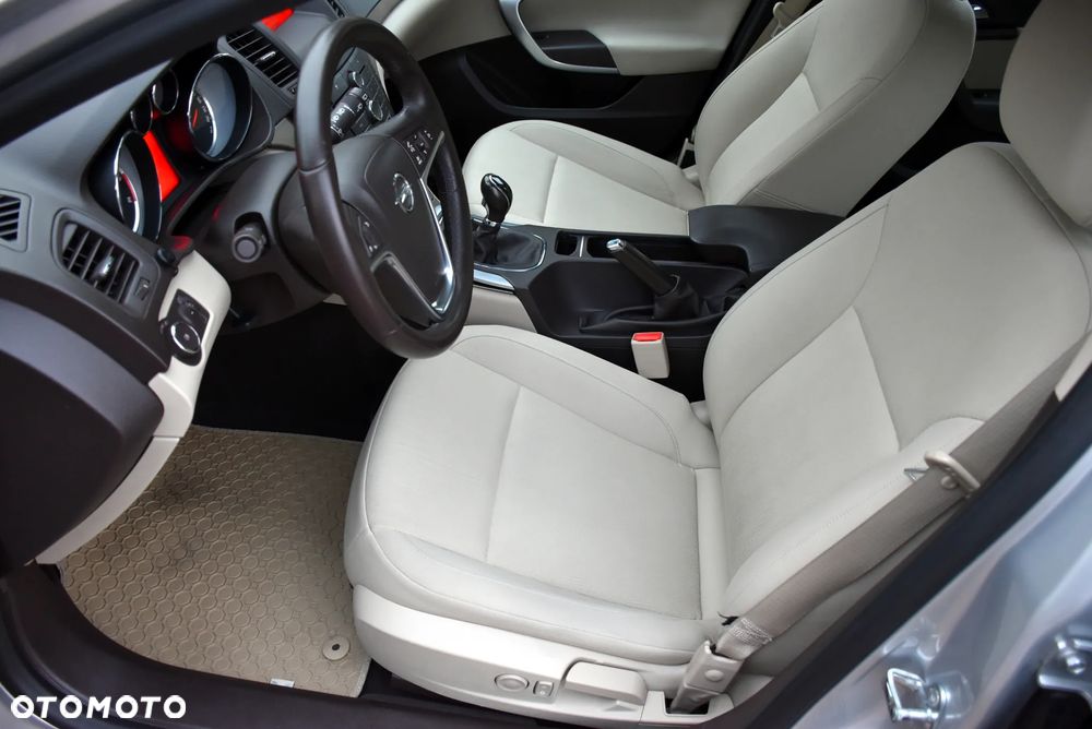 Opel Insignia 2.0 CDTI Edition - 18